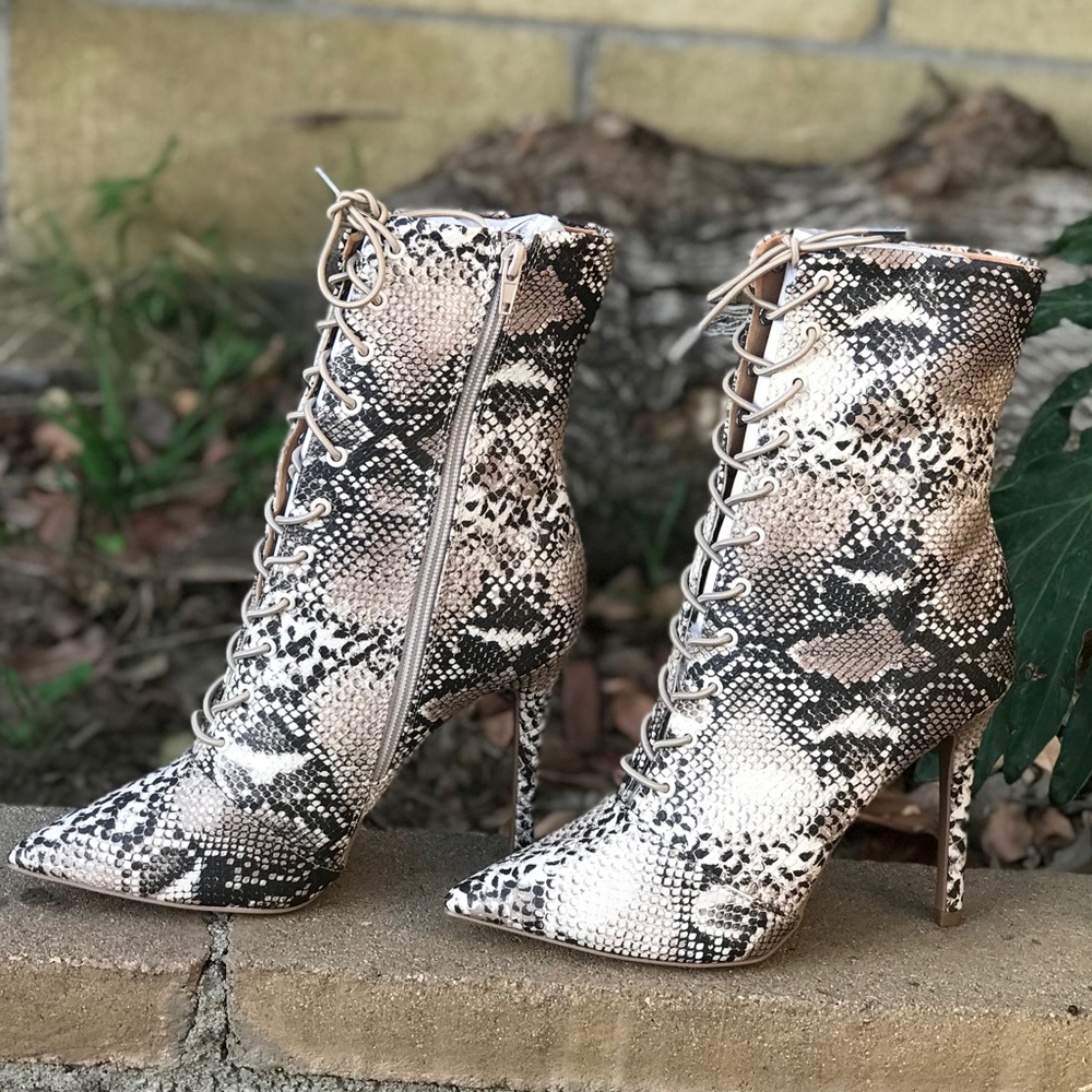 “Sasha” Lace-up Snake Bootie - Picture 4 of 5